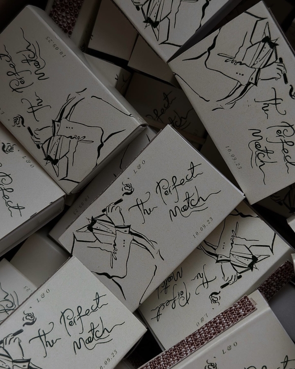 Глубокая печать, ткани и наивные рисунки. Показываем