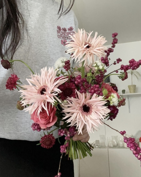 Букет невесты 2024, достойный «Оскара»: 30 модных