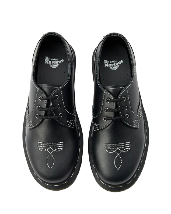 Какую обувь выбирают стильные женихи в 2024?