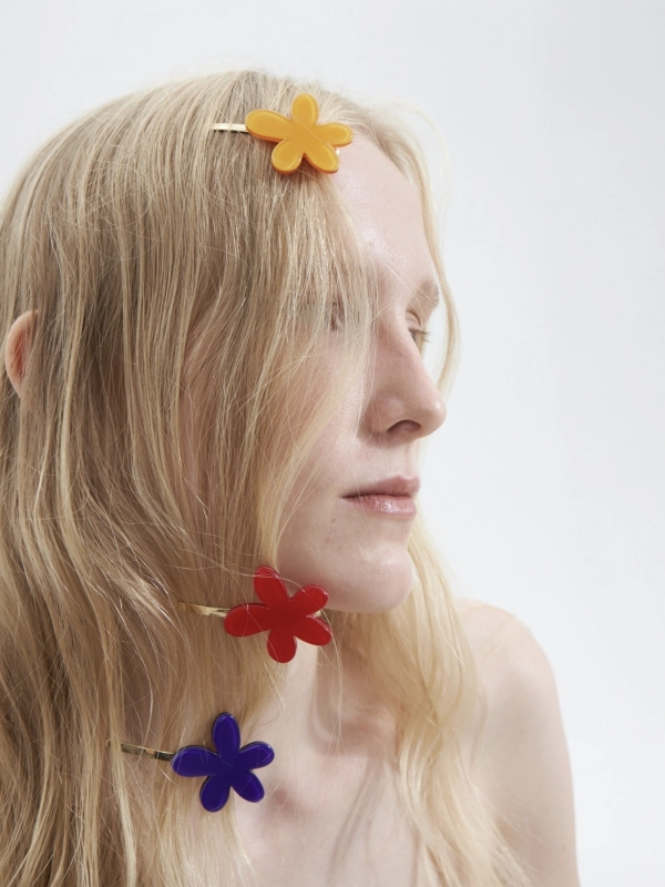 Less is more. Подборка небанальных аксессуаров для