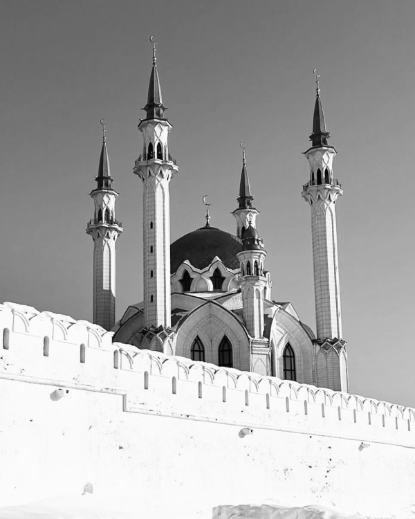 Майские 2024: куда поехать погулять?