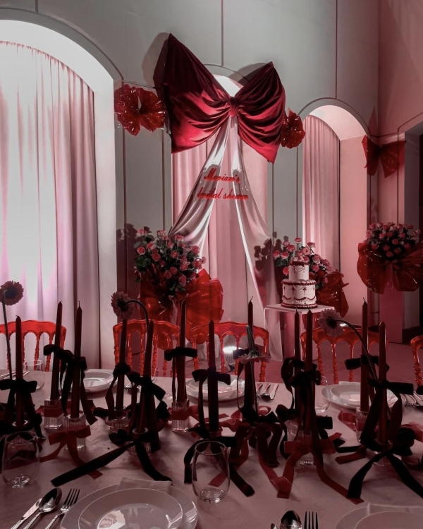 В каких цветах оформить свадьбу летом 2024?