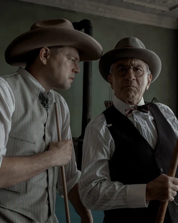 Леонардо ДиКаприо и Роберт Де Ниро в