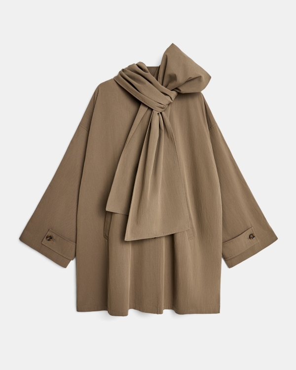 Не бежевым едины. Интересные тренчи для невест,