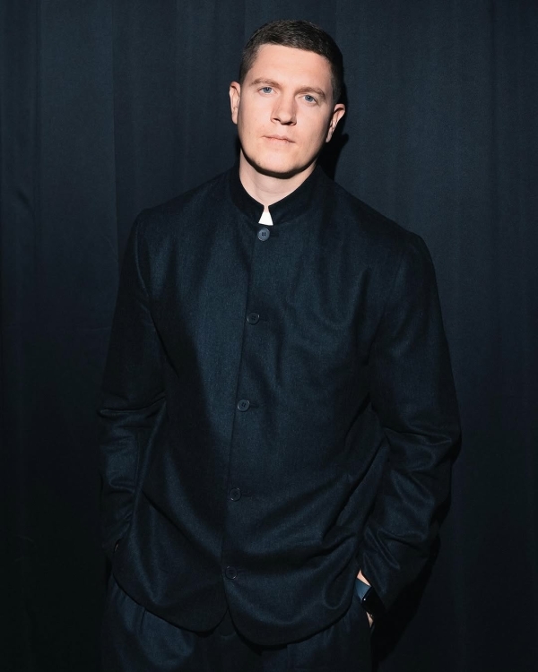 Кому доверяют снимать светскую жизнь Москвы?