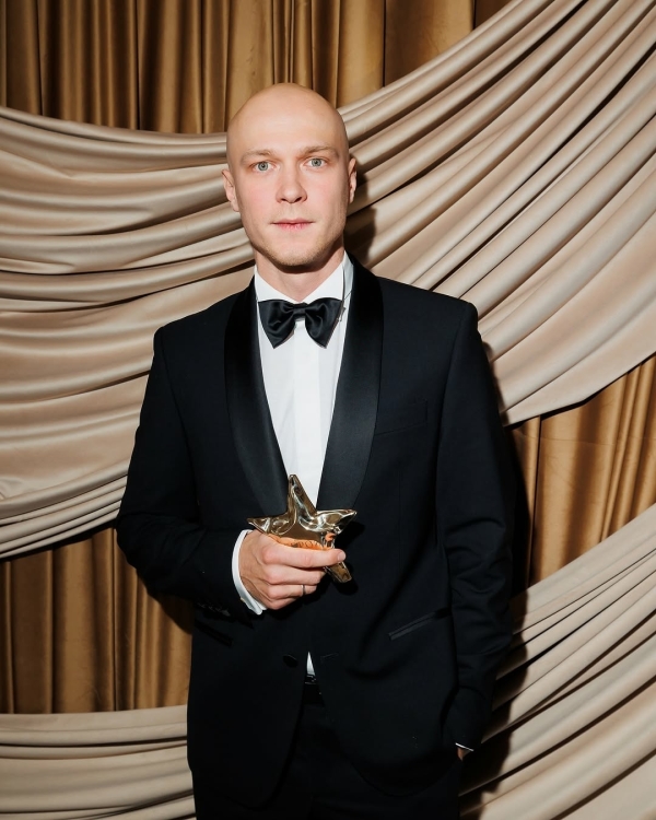 Кому доверяют снимать светскую жизнь Москвы?