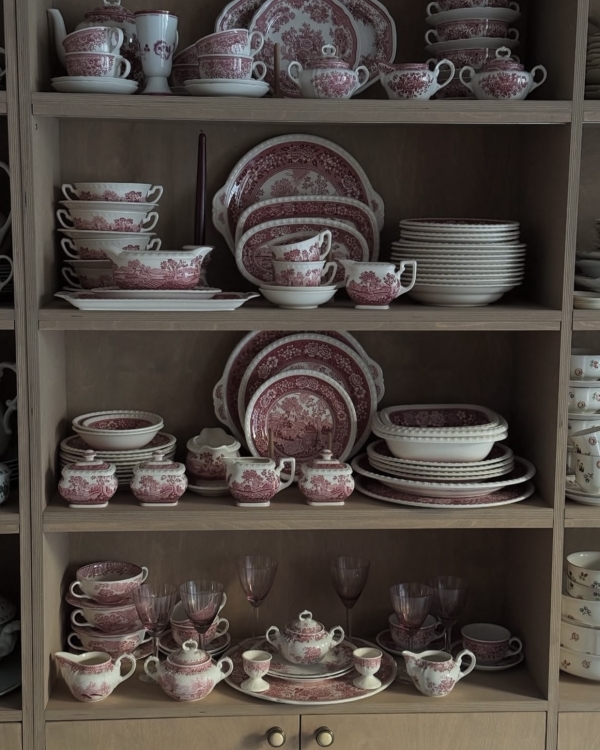 Посуда тоже может быть декором. Какую выбрать