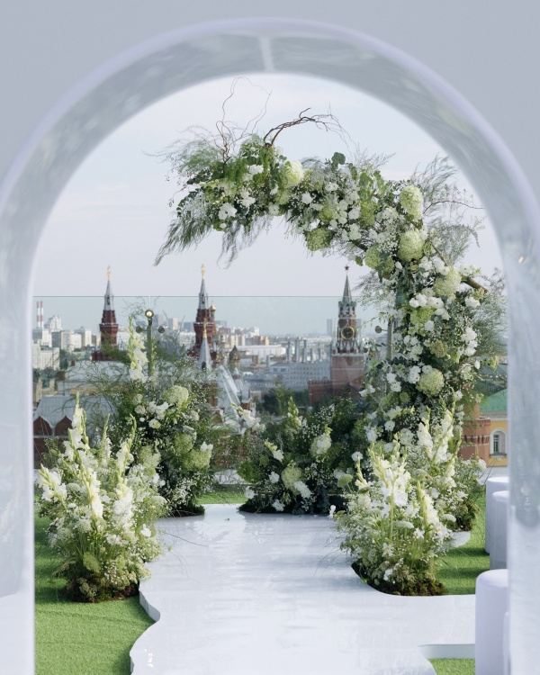 Пятизвездочные отели Москвы с открытыми террасами и