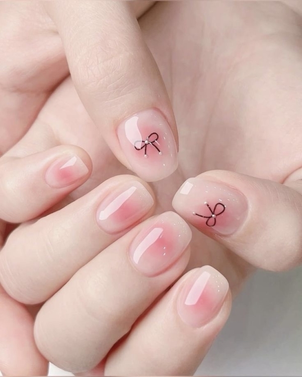 Внесезонные тренды маникюра для невест 2025