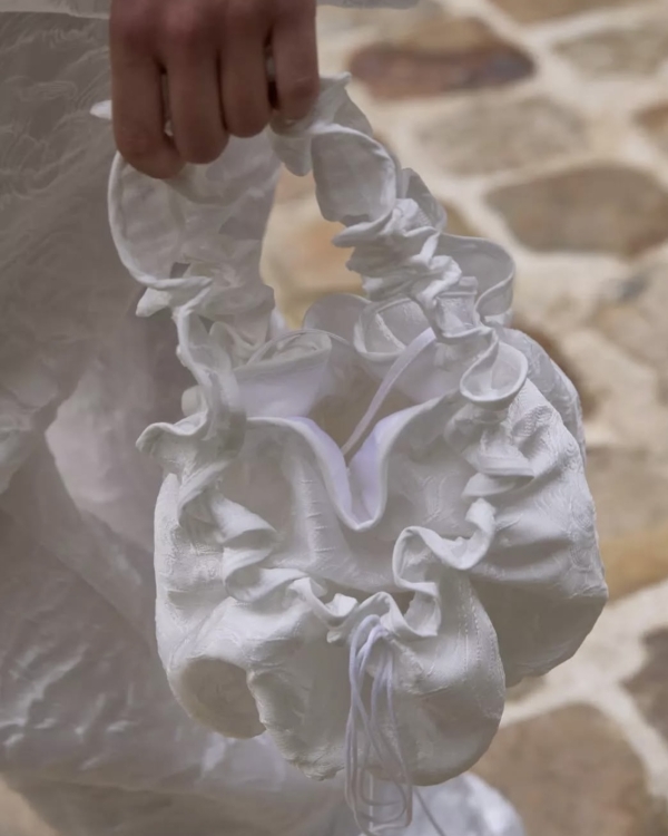 Удобные сумки на свадьбу существуют. Какую выбрать