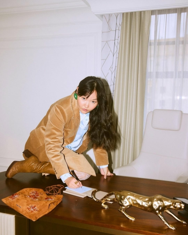 Кому доверяют снимать светскую жизнь Москвы?