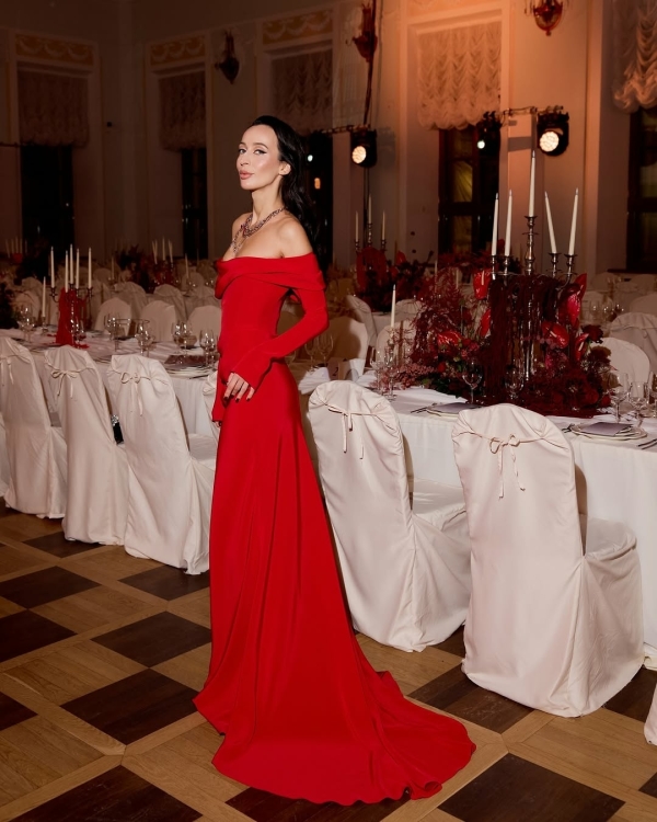 Кому доверяют снимать светскую жизнь Москвы?