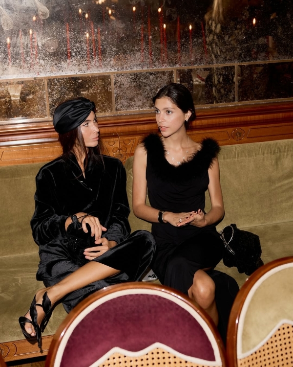 Кому доверяют снимать светскую жизнь Москвы?