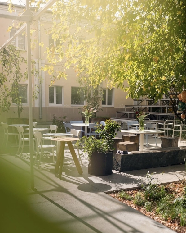 Пятизвездочные отели Москвы с открытыми террасами и