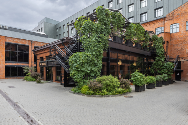 Площадки MJ Hall