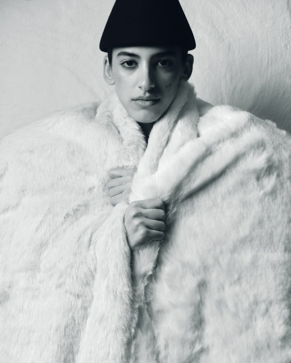 Кому доверяют снимать светскую жизнь Москвы?