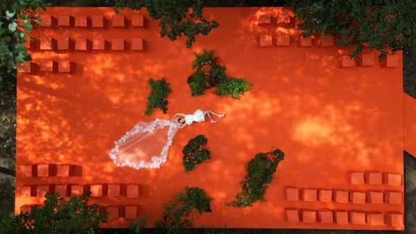 Ведущие Владислав Сапунов