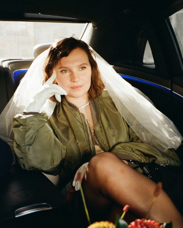 Кому доверяют снимать светскую жизнь Москвы?