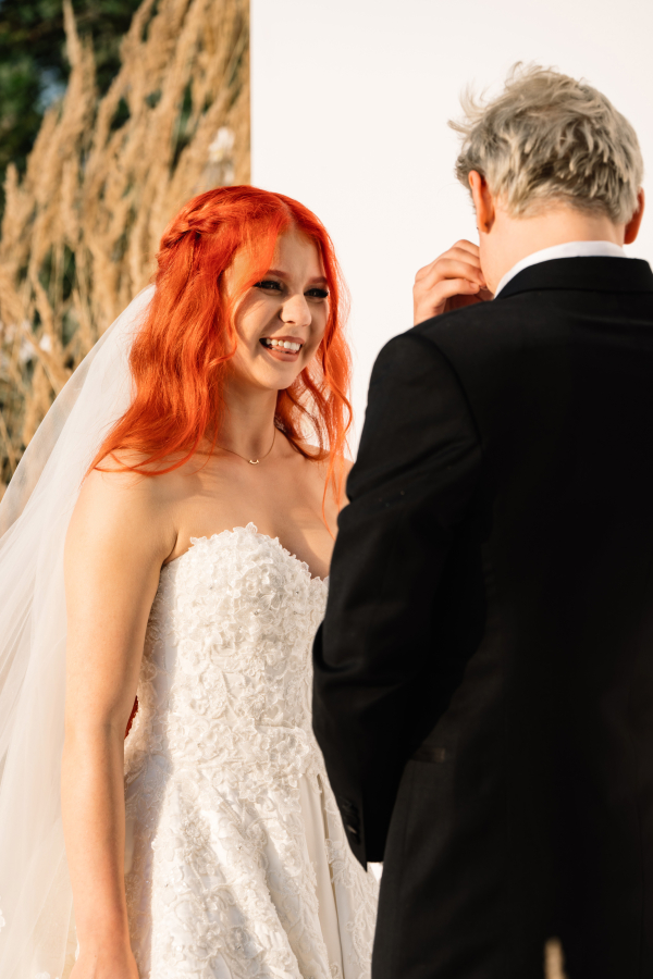 Ведущие Владислав Сапунов