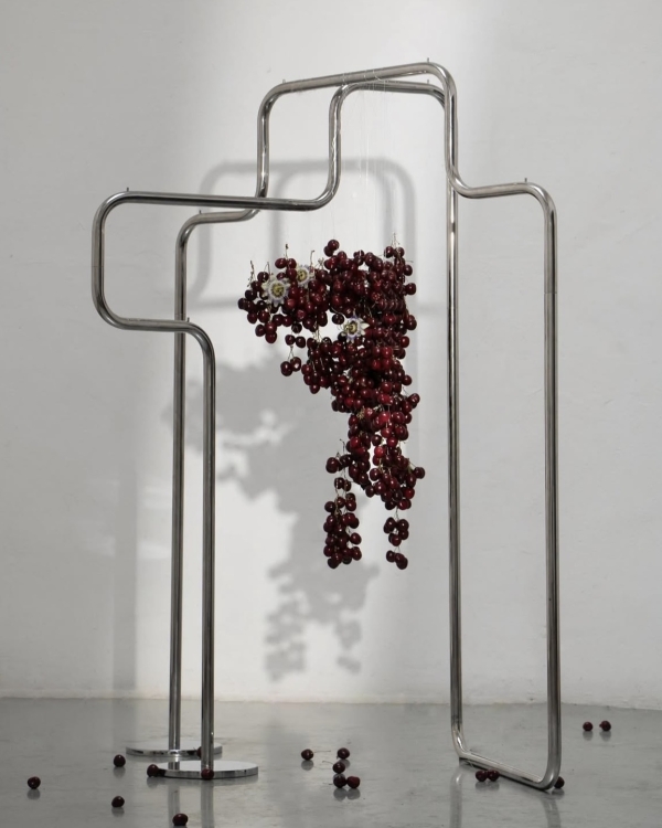 Кто создает цветочные инсталляции для мировых брендов?