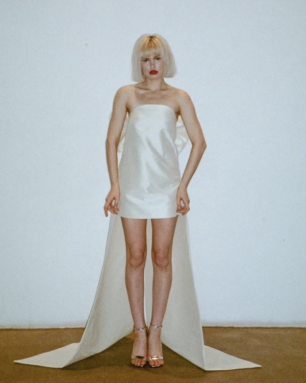 Показываем актуальные свадебные платья до 40 тысяч