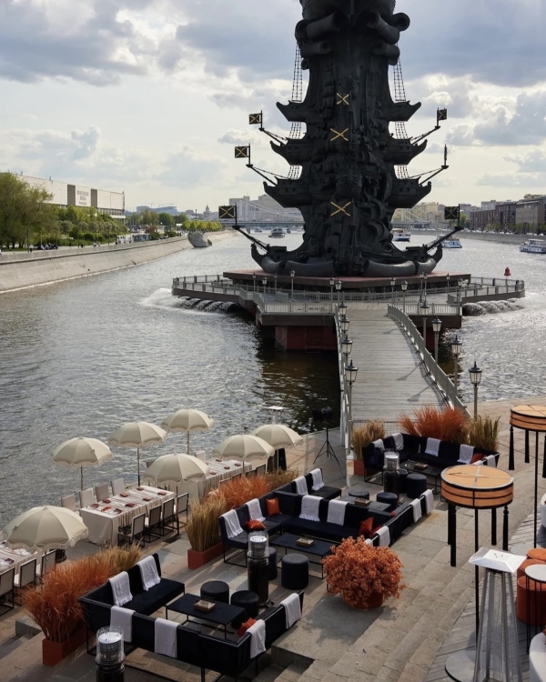 Особняки для свадьбы, в которых будто застыло