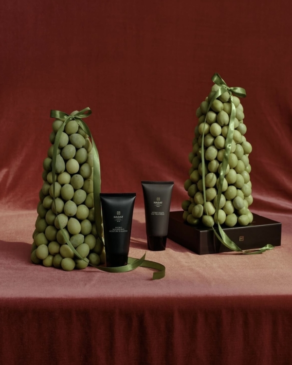 Как передавать смыслы через сет-дизайн? Интервью с