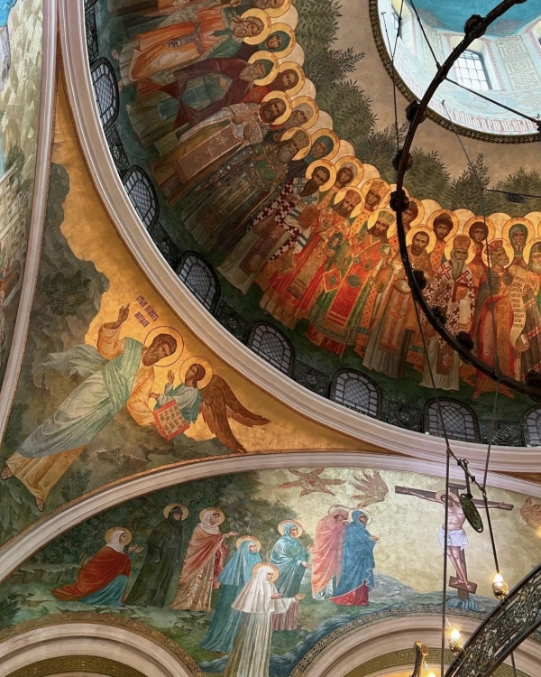 Где крестить ребенка в Москве?