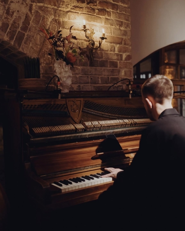 «Грузинские выходные» во Flaner, «Эскимо Garage Sale»