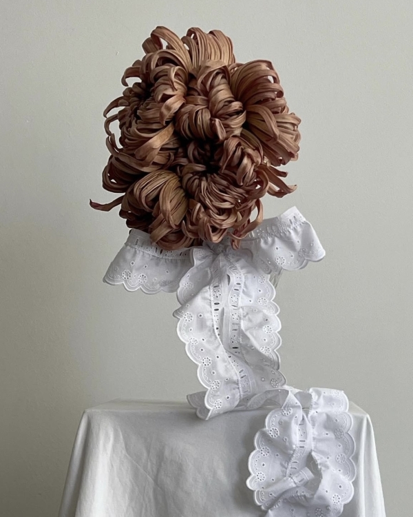 Кто создает цветочные инсталляции для мировых брендов?