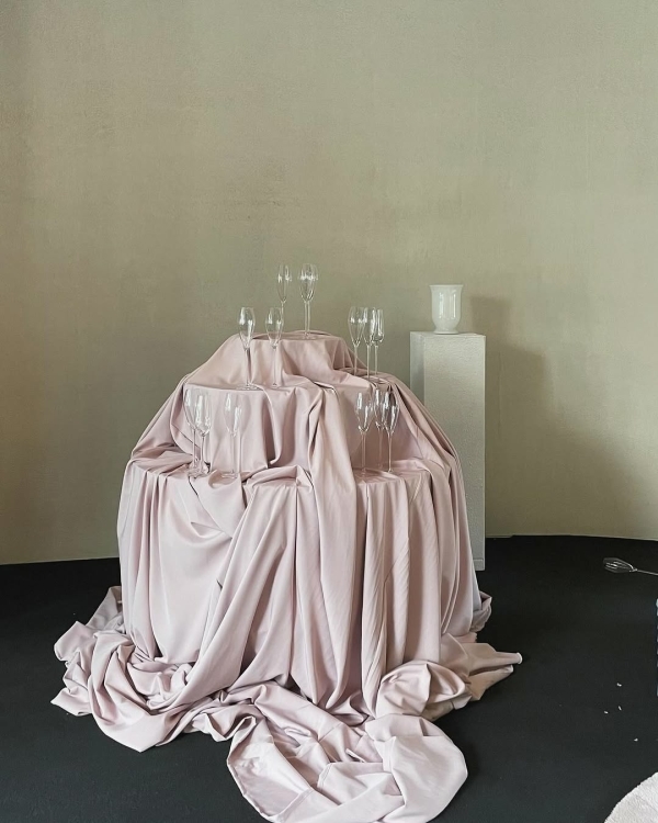 Как актуально оформить горку шампанского?