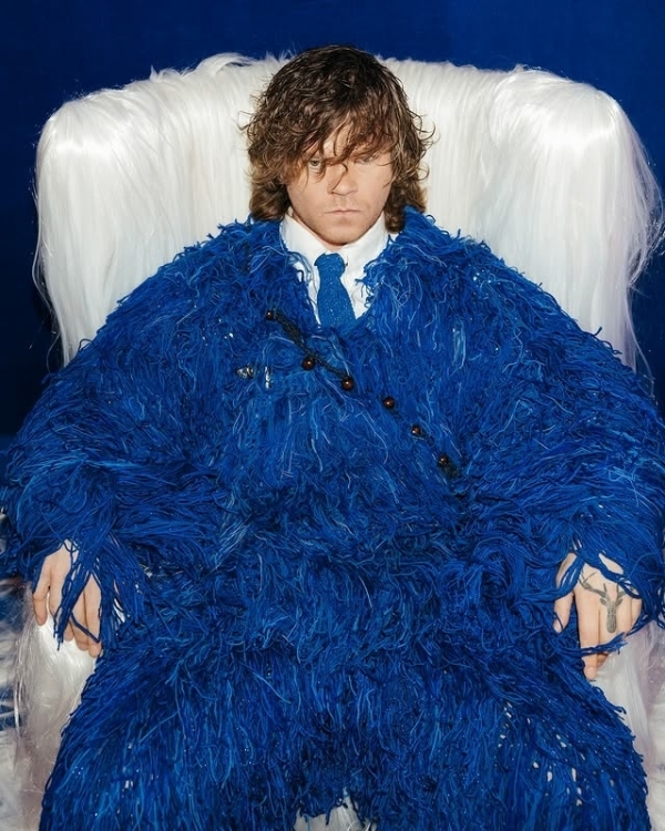 Кому доверяют снимать светскую жизнь Москвы?