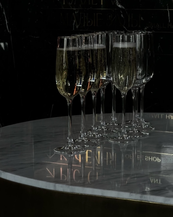 Весело, вкусно и познавательно. Где праздновать девичник