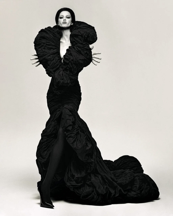 15 модных брендов, которые идеально подойдут подружке