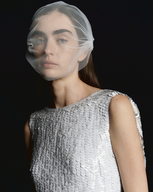 Какая она — невеста Valentin Yudashkin 2026?