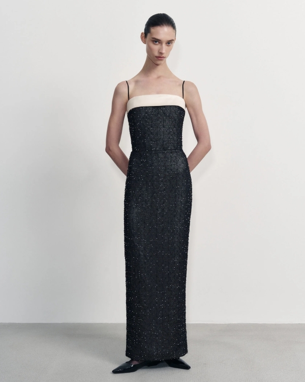 15 модных брендов, которые идеально подойдут подружке