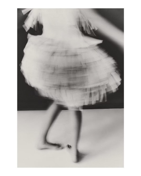 С кем лучше выбирать свадебное платье —