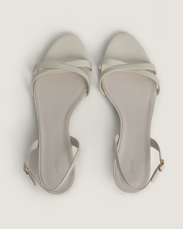 Нашли красивые свадебные туфли, в которых не