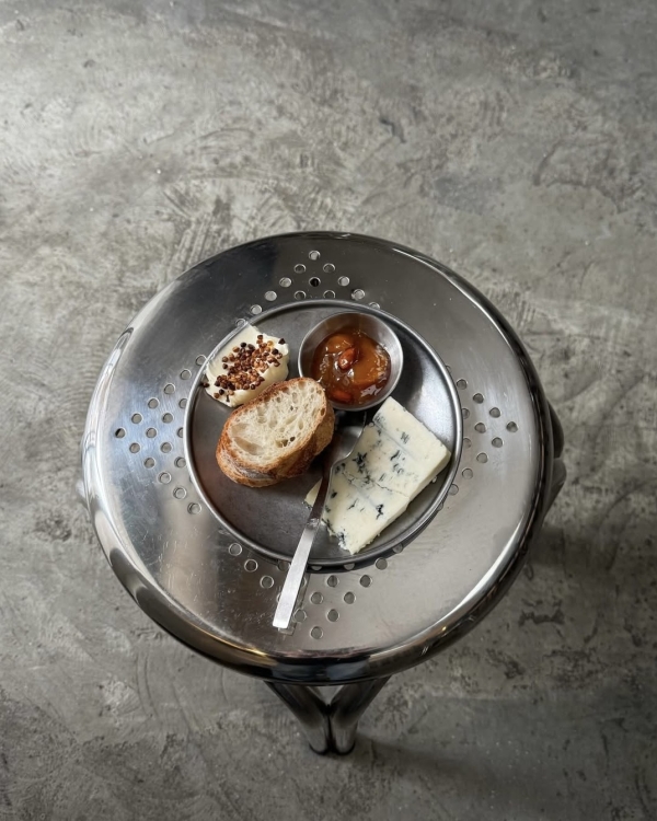 Где устроить соло-ужин в Москве: рестораны для