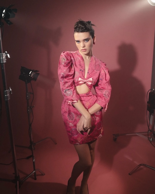 15 модных брендов, которые идеально подойдут подружке