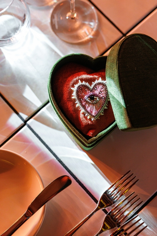 Как арт-дирекшен формирует визуальный язык события? Разбираемся