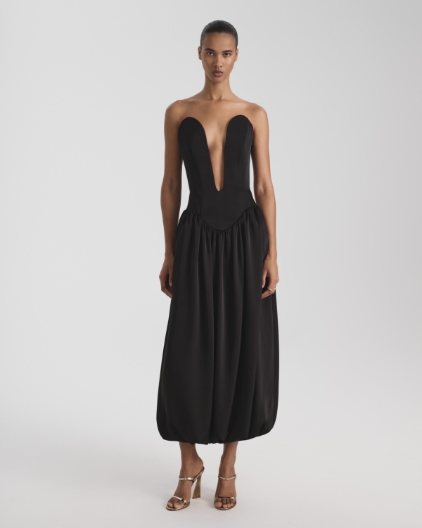 15 модных брендов, которые идеально подойдут подружке