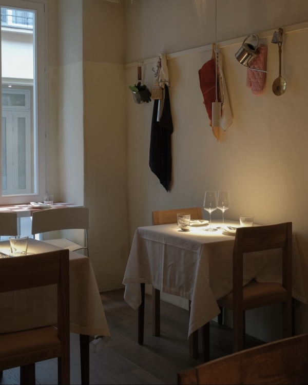 Где устроить соло-ужин в Москве: рестораны для