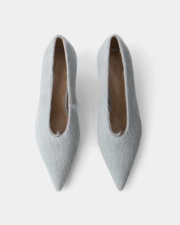 Нашли красивые свадебные туфли, в которых не