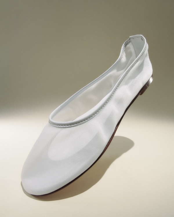 Нашли красивые свадебные туфли, в которых не