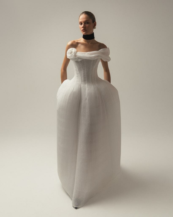 Время распускаться. Как незаезженно использовать тему цветов