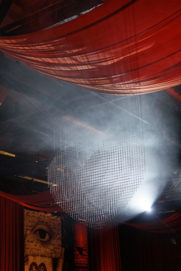 Как арт-дирекшен формирует визуальный язык события? Разбираемся