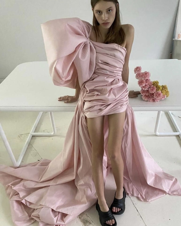 15 модных брендов, которые идеально подойдут подружке