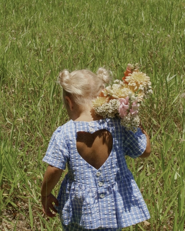 Как развлечь детей на свадьбе и не