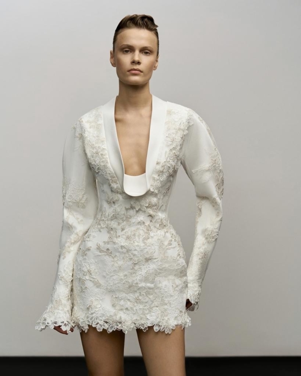 Время распускаться. Как незаезженно использовать тему цветов